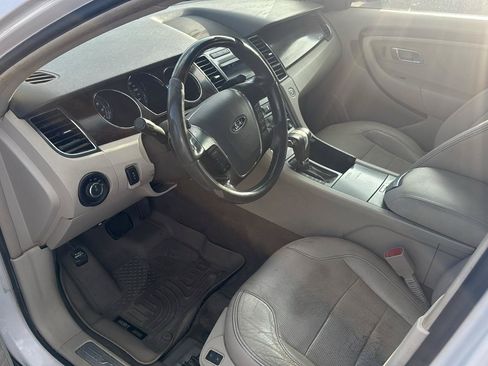 Used 2012 Ford Taurus Limited FWD image 9