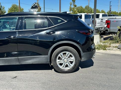 Used 2022 Chevrolet Blazer LT AWD/4WD image 9