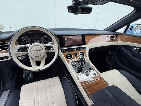 New 2026 Bentley Continental GTC image 4