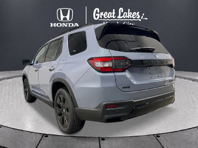 New 2026 Honda Pilot Black Edition image 3