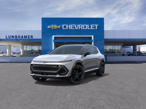 New 2026 Chevrolet Equinox EV RS image 8