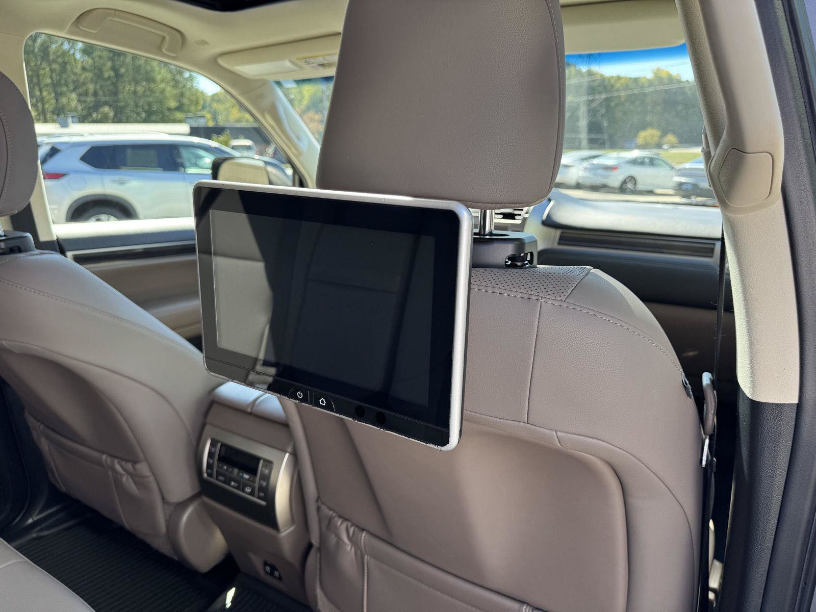 Used 2020 Lexus GX 460 Premium w/ Premium Package AWD/4WD image 19