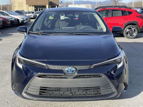 Used 2023 Toyota Corolla LE image 23