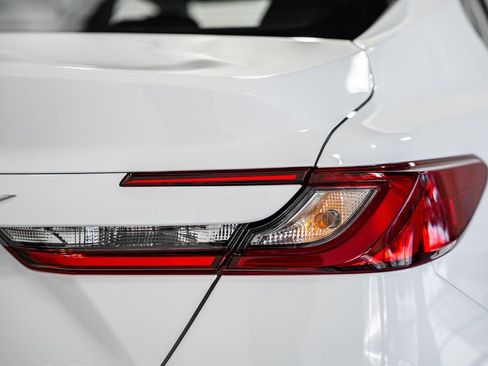 Used 2026 Toyota Camry LE image 6