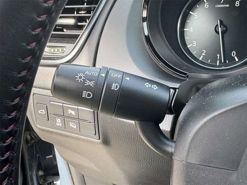 Used 2023 MAZDA CX-9 Carbon Edition image 22