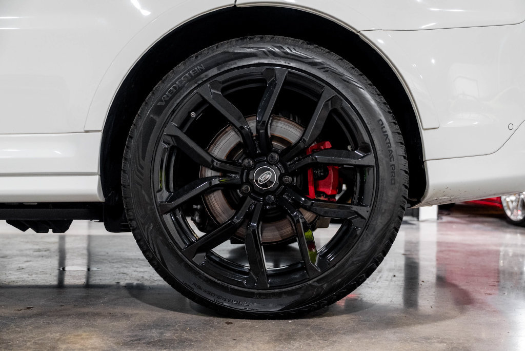 Used 2022 Land Rover Range Rover Sport SVR AWD/4WD image 76