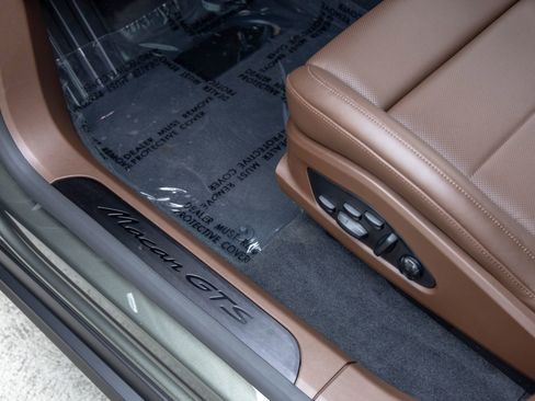 New 2026 Porsche Macan GTS Electric AWD/4WD image 30