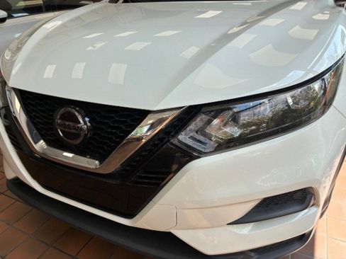 Used 2022 Nissan Rogue Sport S FWD image 9