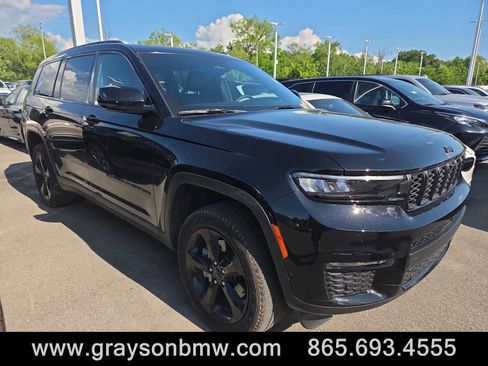 Used 2025 Jeep Grand Cherokee L Limited w/ Luxury Tech Group II AWD/4WD image 1