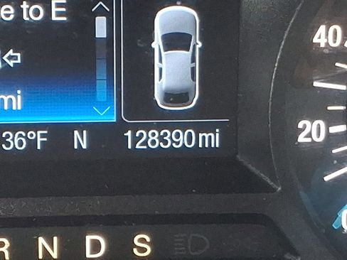 Used 2014 Ford Fusion SE w/ Equipment Group 201A image 19