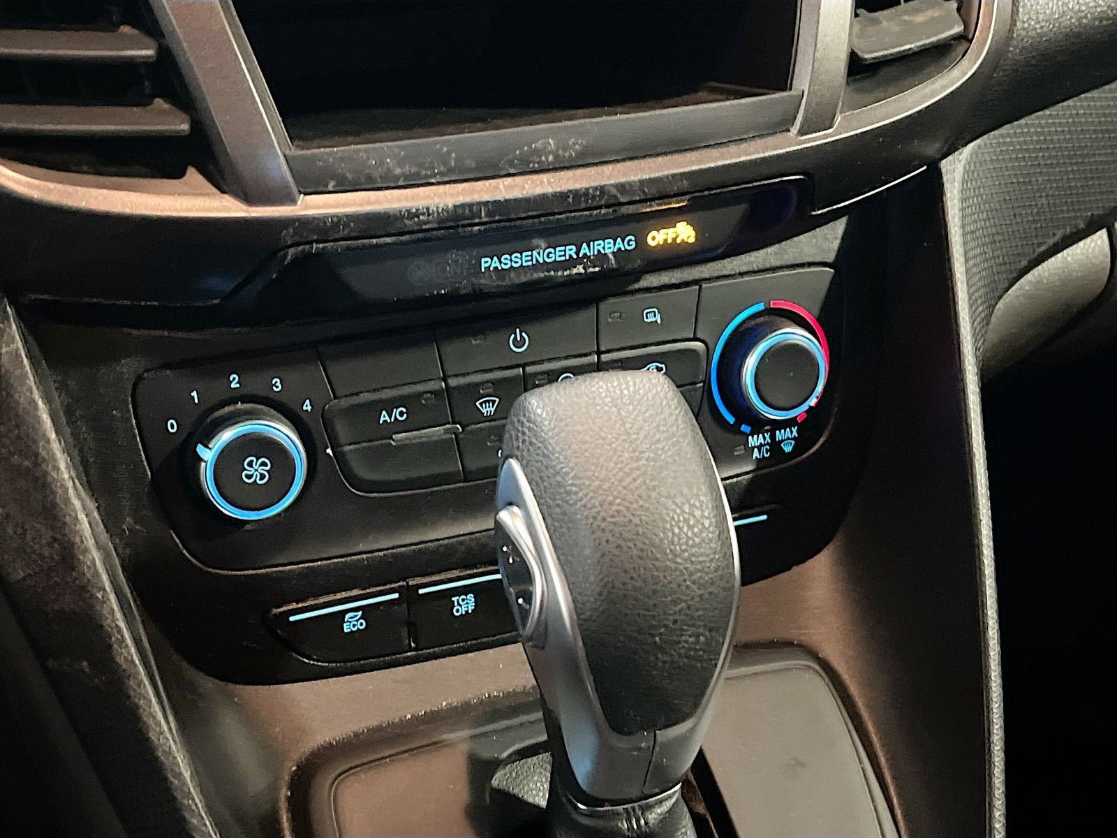 Used 2023 Ford Transit Connect XL FWD image 15