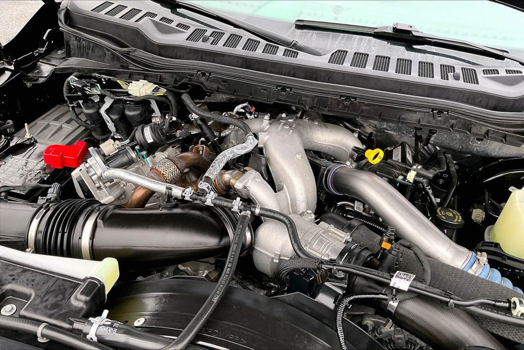 Used 2024 Ford F250 XLT AWD/4WD image 32