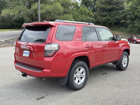 Used 2024 Toyota 4Runner SR5 image 37