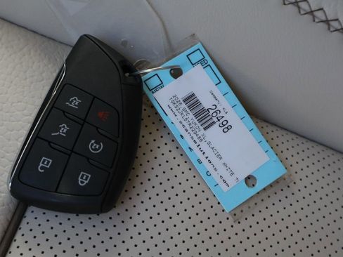 New 2026 GMC Yukon XL Denali w/ Sun & Power Step Package image 28