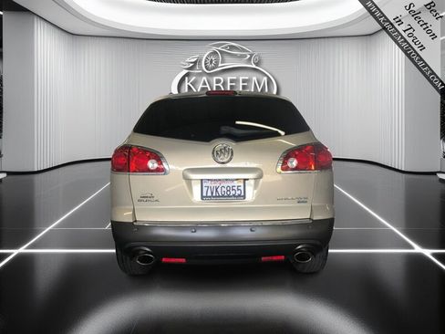 Used 2008 Buick Enclave CXL w/ Entertainment Package #3 image 6