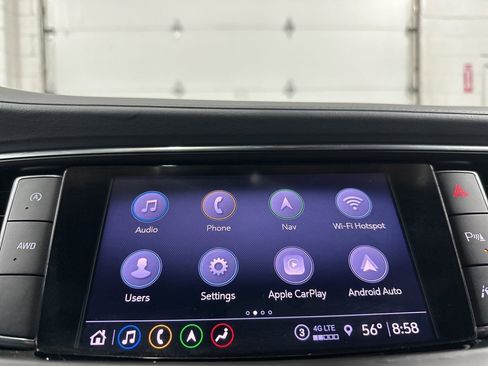 Used 2022 Buick Enclave Premium image 26