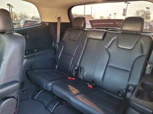Certified 2022 Kia Telluride EX w/ EX Premium Package image 15