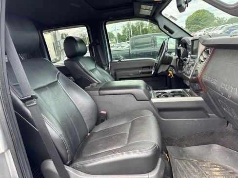 Used 2016 Ford F250 Lariat w/ Lariat Interior Package AWD/4WD image 21