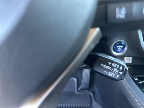 Used 2022 Lexus RX 450h AWD w/ Premium Package image 32