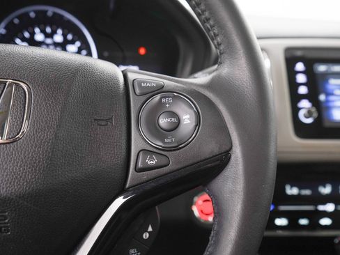 Used 2019 Honda HR-V Touring image 26