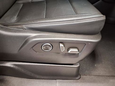 Used 2021 GMC Yukon Denali image 11