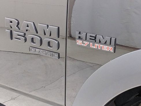 Used 2019 RAM 1500 Classic Warlock image 41