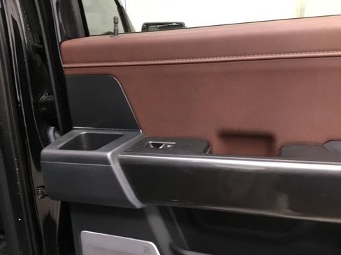 Used 2021 Ford F150 Lariat w/ Equipment Group 502A High image 19