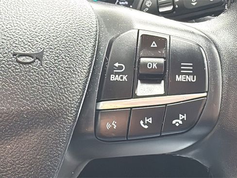 Certified 2022 Ford Escape SE w/ SE Sport Appearance Package image 13