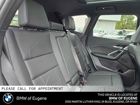 Used 2025 BMW X1 xDrive28i w/ Premium Package AWD/4WD image 14