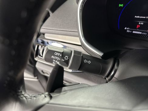 Used 2026 Acura MDX SH-AWD image 17