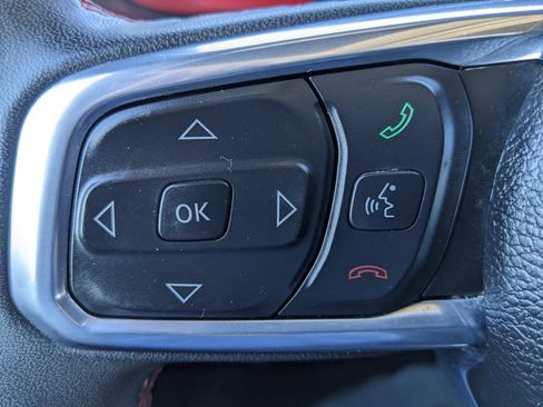 Used 2023 Jeep Gladiator Rubicon w/ Cold Weather Group image 29