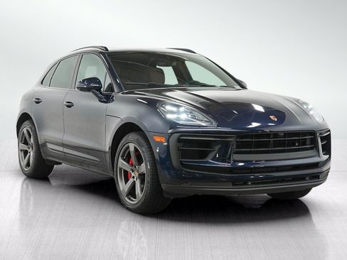 Used 2023 Porsche Macan S AWD/4WD image 7