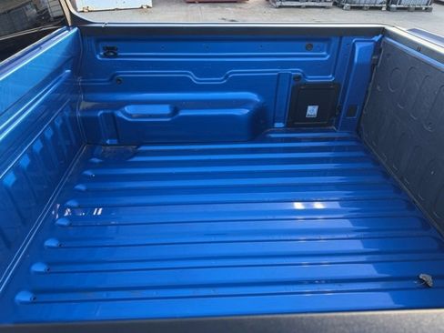 Used 2025 Ford Maverick XL image 10