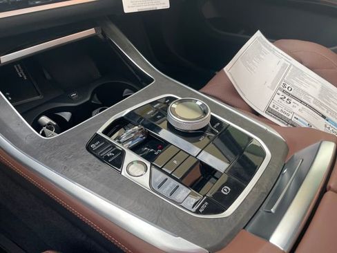 New 2026 BMW X5 xDrive40i w/ Executive Package image 21