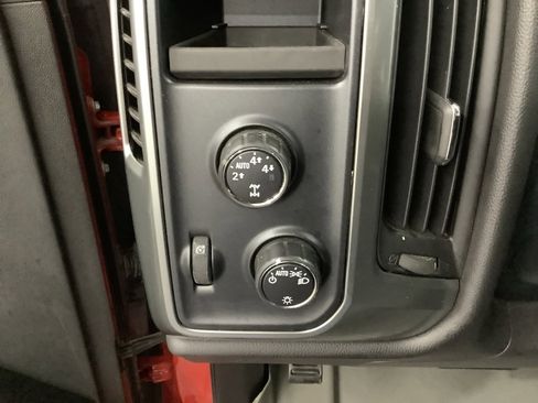 Used 2015 Chevrolet Silverado 1500 LT image 9