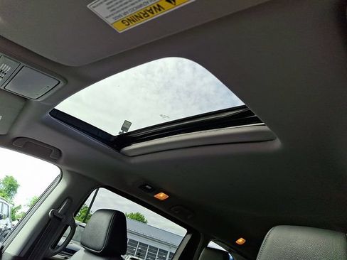 Used 2024 Honda Odyssey EX-L image 16