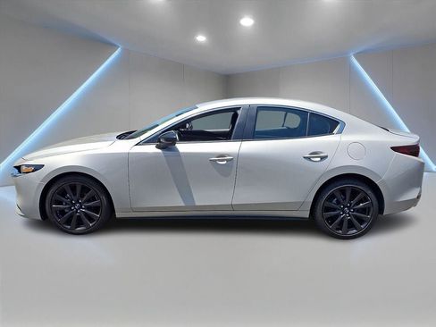 Used 2024 MAZDA MAZDA3 s FWD image 7
