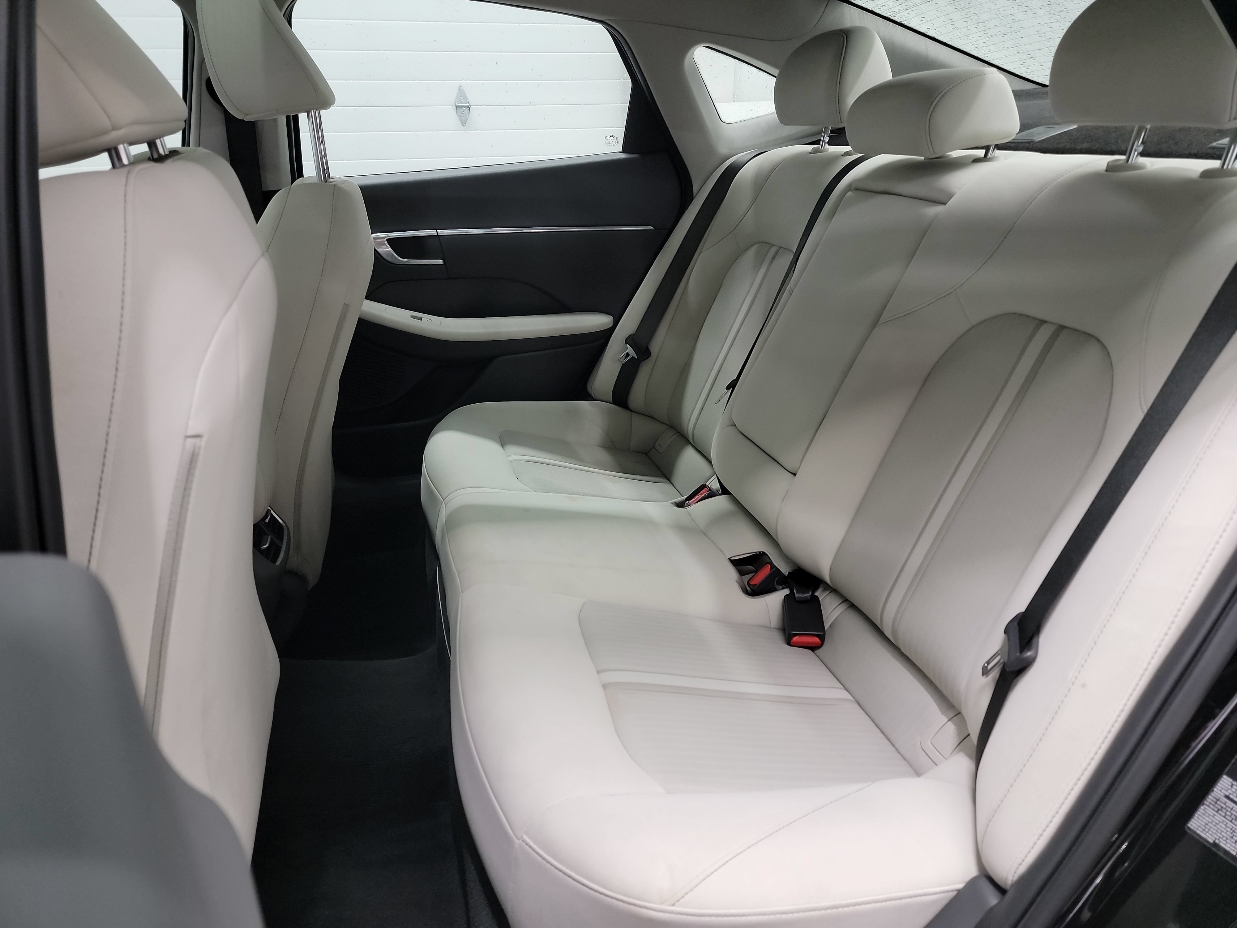 Used 2023 Hyundai Sonata SEL w/ Convenience Package FWD image 28