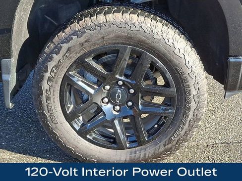 Used 2024 Chevrolet Silverado 1500 LT Trail Boss image 11