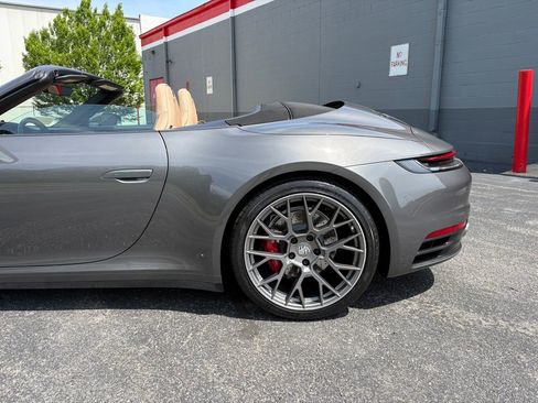 Used 2020 Porsche 911 Carrera 4S AWD/4WD image 8