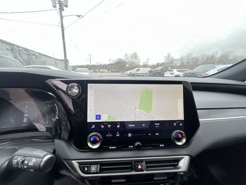 Used 2024 Lexus RX 350 AWD w/ Convenience Package image 16