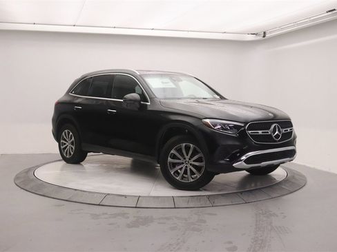 New 2026 Mercedes-Benz GLC 300 GLC 300 image 16