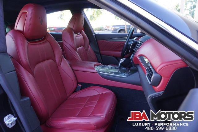 Used 2022 Maserati Levante Modena AWD/4WD image 9
