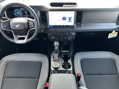 New 2026 Ford Bronco Big Bend AWD/4WD image 12