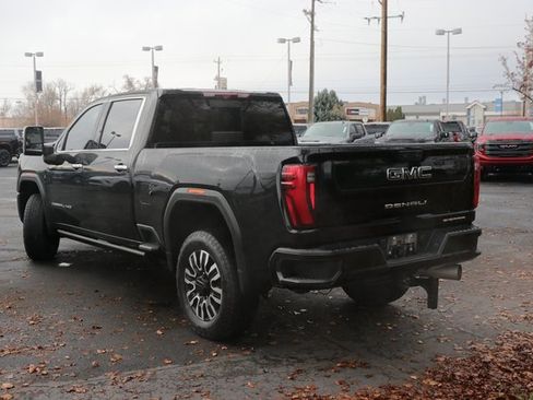 Used 2024 GMC Sierra 3500 Denali Ultimate image 4