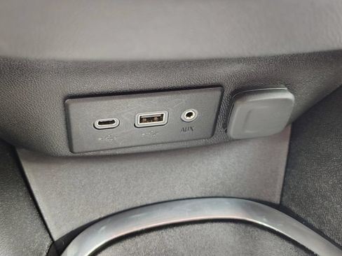 Used 2024 Chevrolet Malibu LT FWD image 31