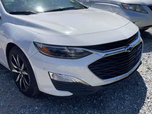 Used 2020 Chevrolet Malibu RS image 4