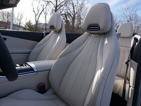 Certified 2024 Mercedes-Benz CLE 300 4MATIC Cabriolet image 14