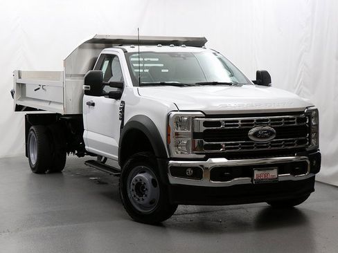 New 2025 Ford F450 XL w/ XL Chrome Package image 1