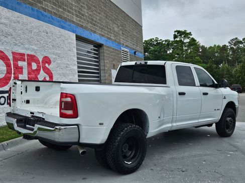 Used 2021 RAM 3500 Tradesman w/ Towing Technology Group AWD/4WD image 7